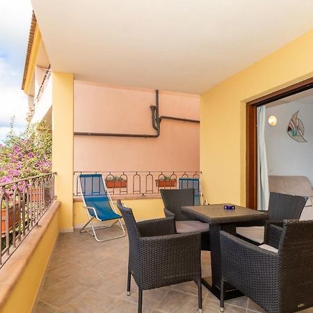 Appartamento Con Piscina 03 Trinita d'Agultu e Vignola Екстер'єр фото